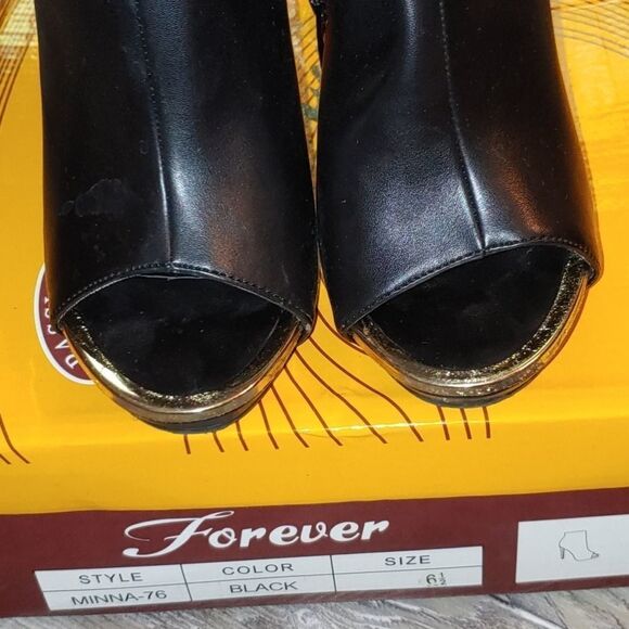 Black peep a boo toe heeled boots Sz 6.5 - Picture 2 of 7